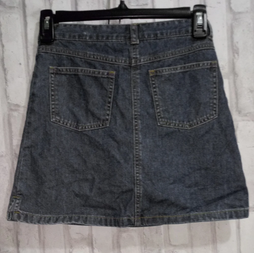 Gymboree blue jean skirt embroidered pictu…